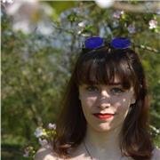 Professeure de français passionnée par sa langue natale